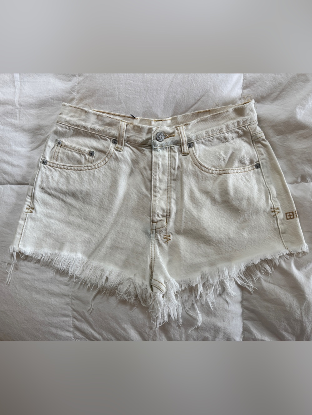 Ksubi White Frayed Hem Denim Jean Shorts - Size 28